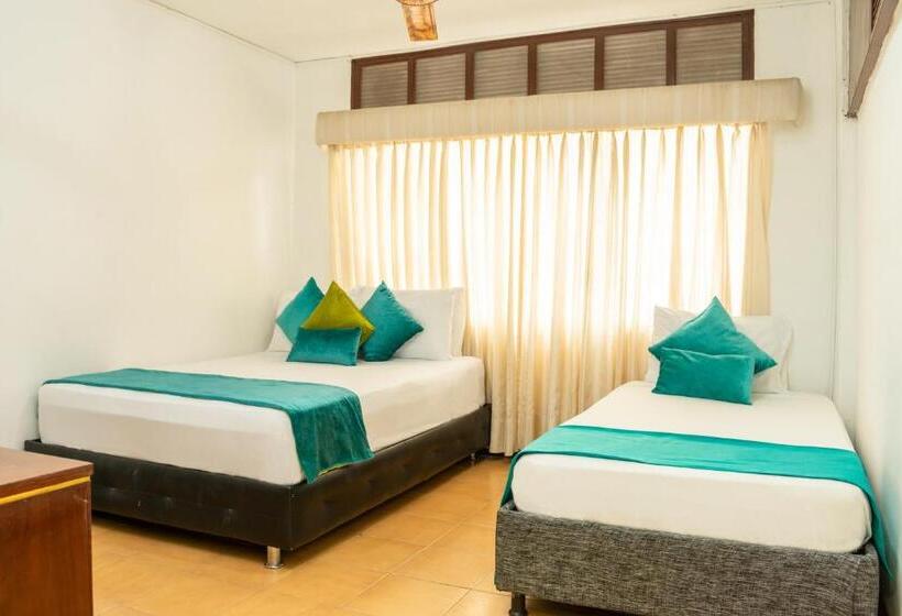 호텔 Palmarena Plaza Rodadero