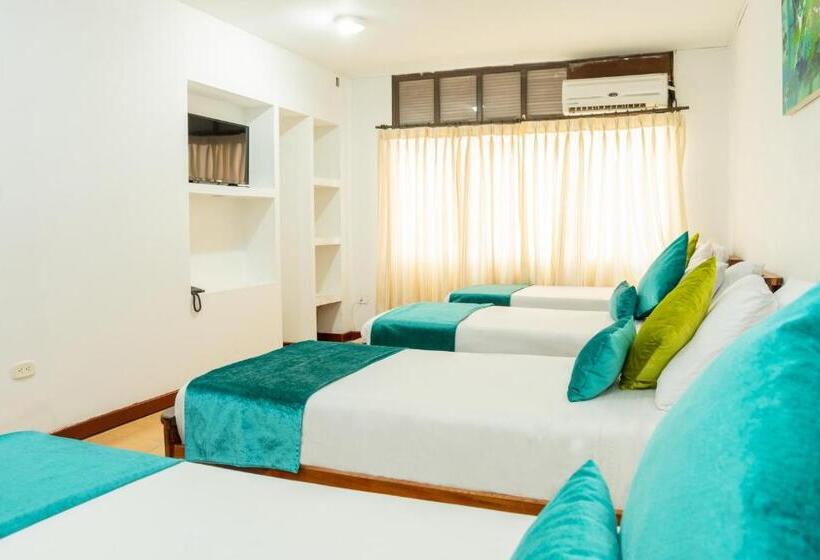 호텔 Palmarena Plaza Rodadero