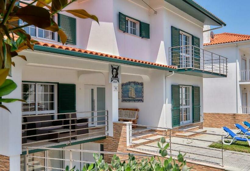 پانسیون Nvidas