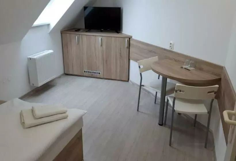 Majatalo Penzion Bolatice