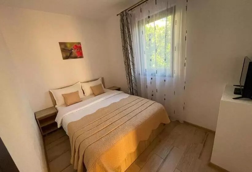 Pensjonat Vila Lorena