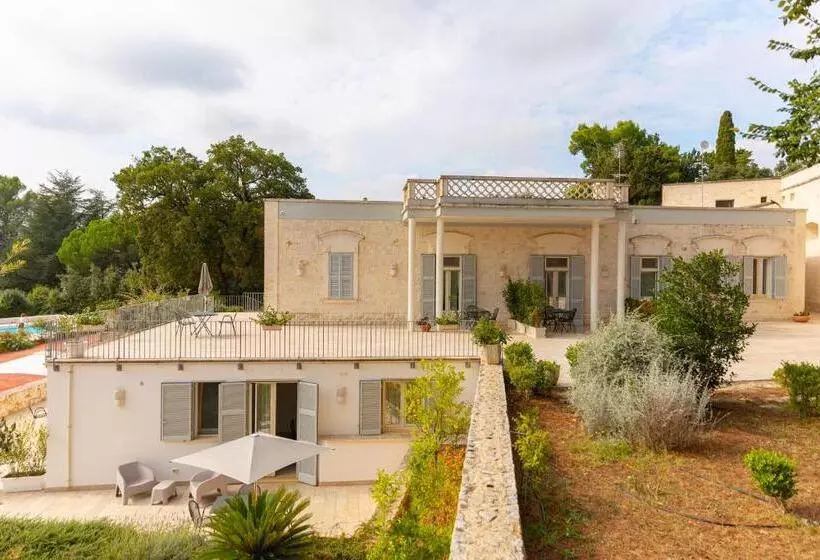 Villa Rosato