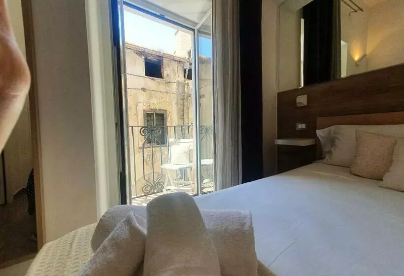 Aamiaismajoitus (B&B) Casa Sofia Fondi Vertice Rooms