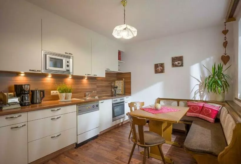 ペンション Gästehaus Gisela