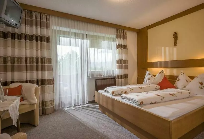 ペンション Gästehaus Gisela