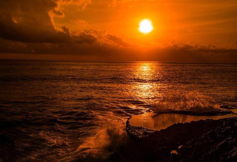 بنسيون Taju Guest House