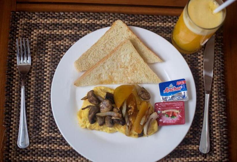 بنسيون Taju Guest House