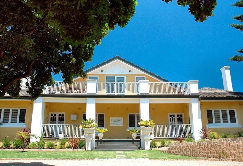 Plantation House At Whitecliffs Bed And Breakfast