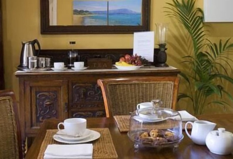 Plantation House At Whitecliffs Bed And Breakfast