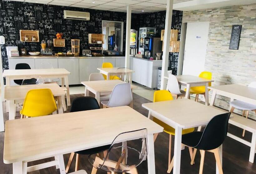 فندق Fasthôtel Clermont Ferrand Gerzat