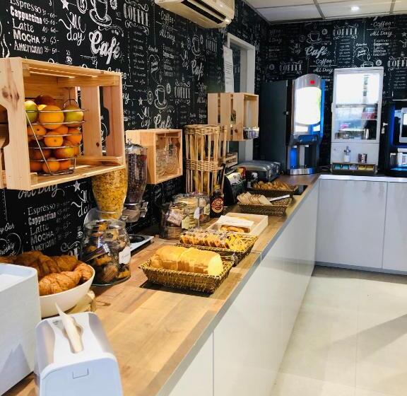 فندق Fasthôtel Clermont Ferrand Gerzat