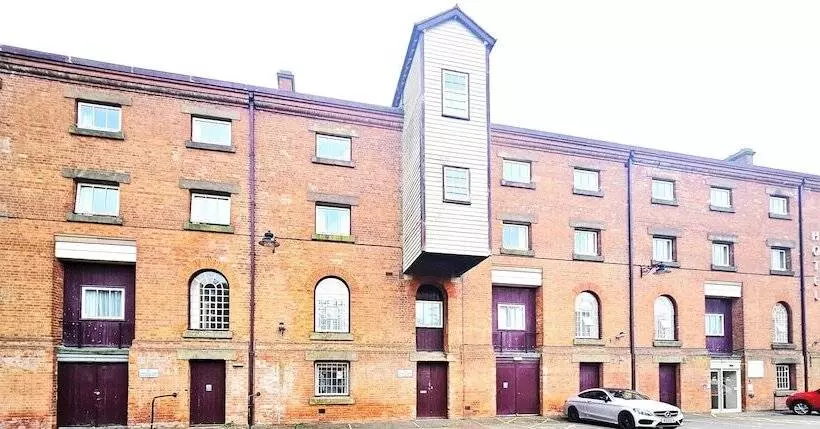 Go2 Hotels Burton Upon Trent Central