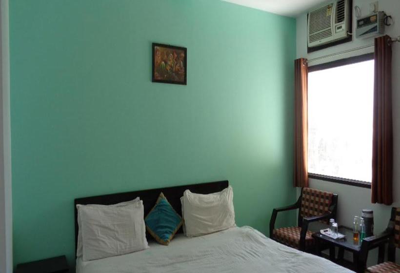 ホテル Aananda  Haridwar