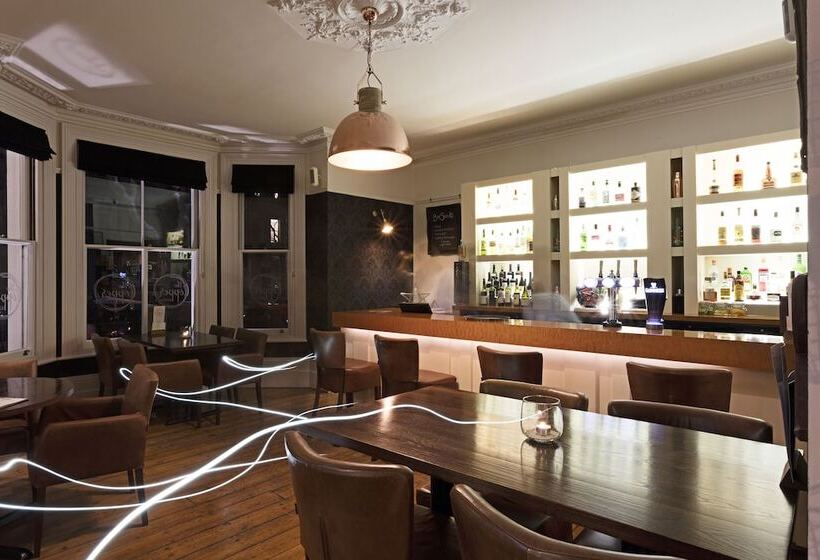 Andover House Hotel & Restaurant Adults Only