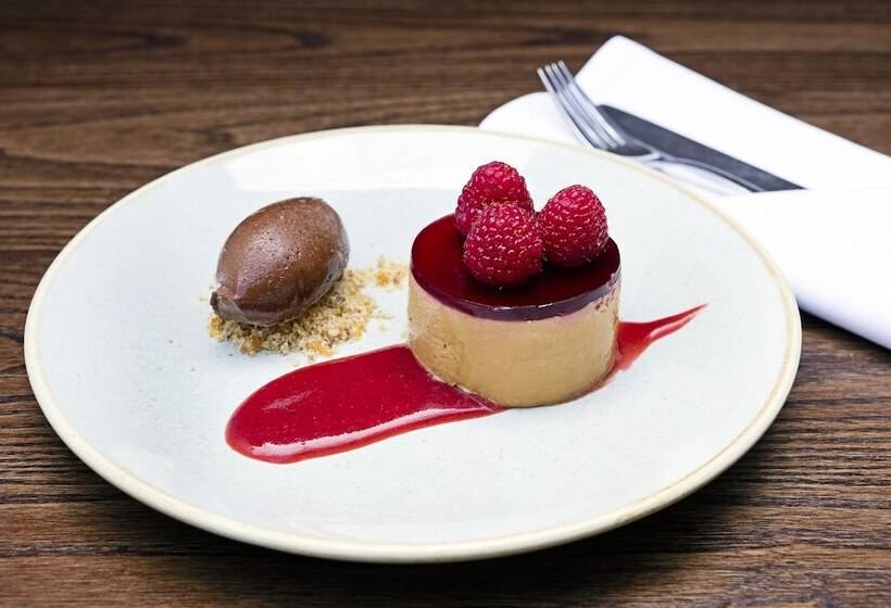 Andover House Hotel & Restaurant Adults Only