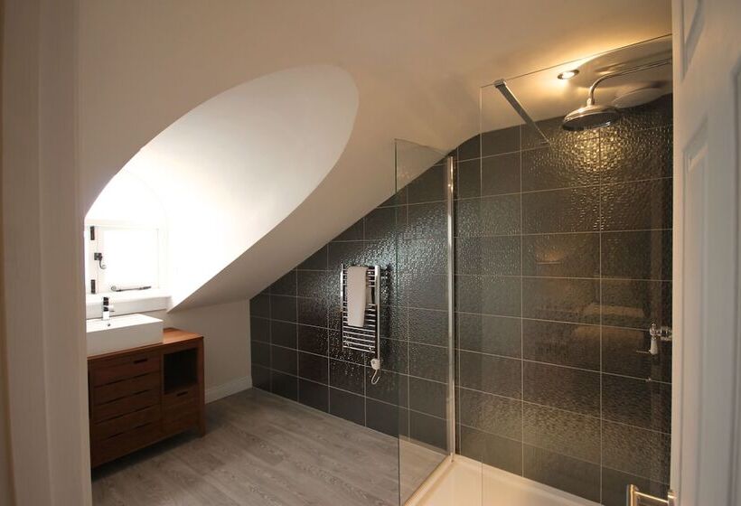 Andover House Hotel & Restaurant Adults Only