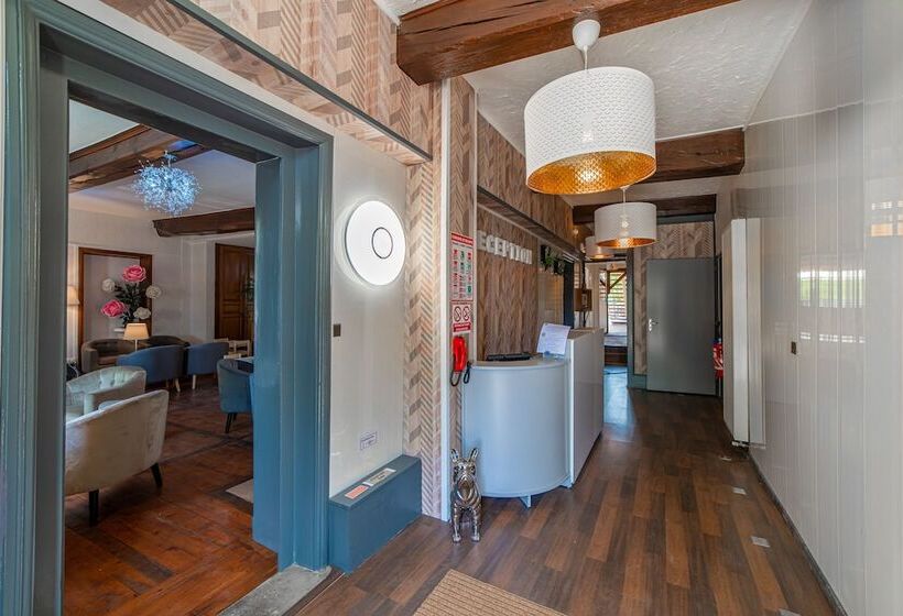 ホテル Au Coq Dort Spa