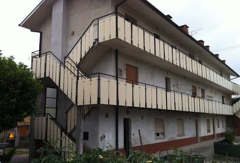 בית מלון כפרי B&b Da Leo