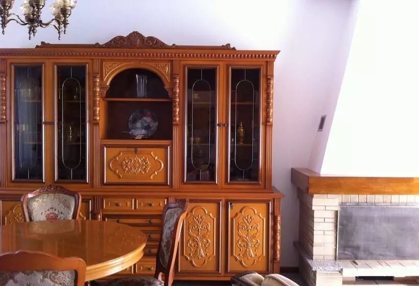 Hotelli B&b Da Leo