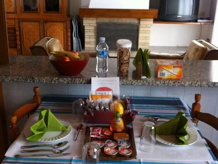 Hotelli B&b Da Leo