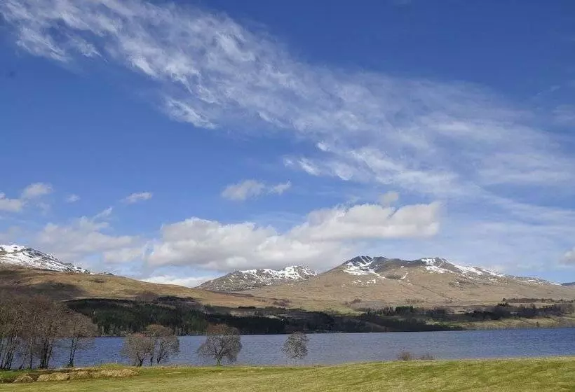 هتل Ben Lawers