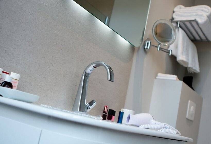 Clarance Hotel Lille