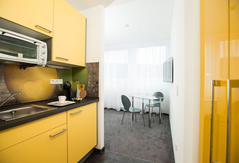 בית מלון כפרי Design Sleepy Cologne