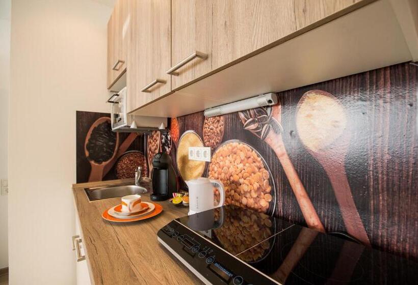 בית מלון כפרי Design Sleepy Cologne