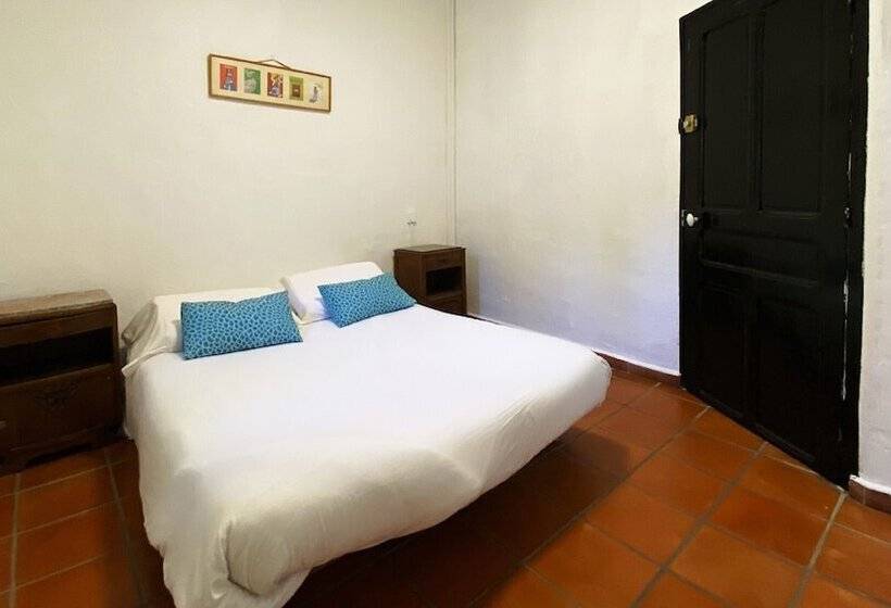 ホテル Domaine Du Mas Bazan