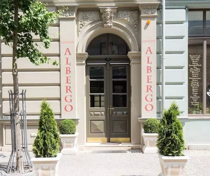 Hotelli Grande Albergo Giancarlo