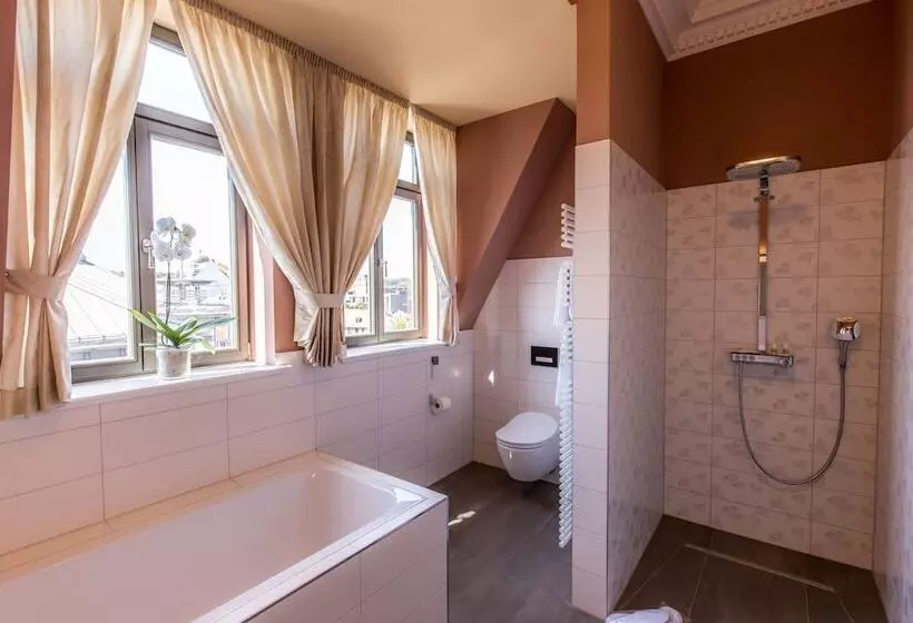 Hotelli Grande Albergo Giancarlo
