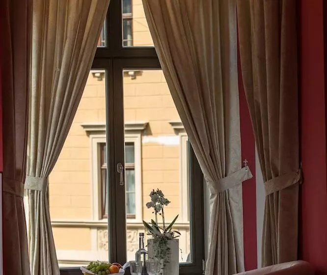 Hotelli Grande Albergo Giancarlo