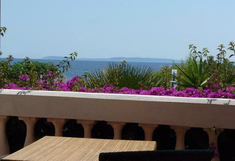 ホテル Hôtel Beau Soleil