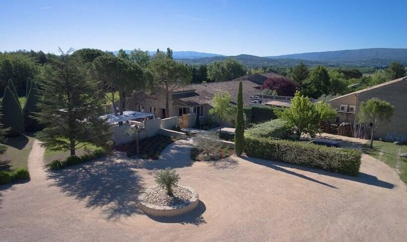 هتل Hôtel Carcarille Restaurant Le C