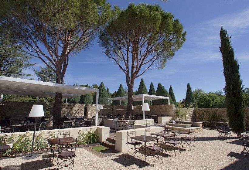 هتل Hôtel Carcarille Restaurant Le C