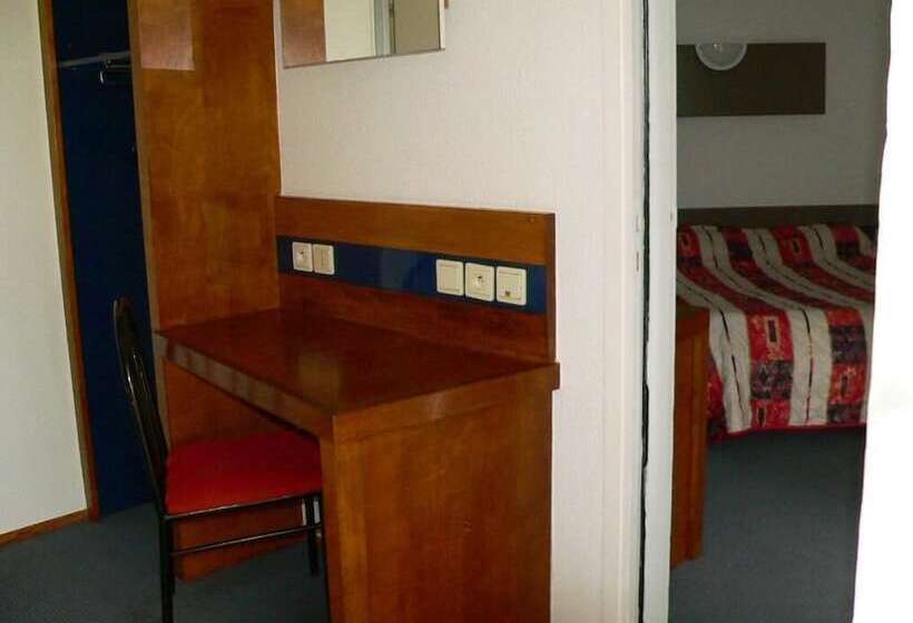 Fasthotel Macon Nord