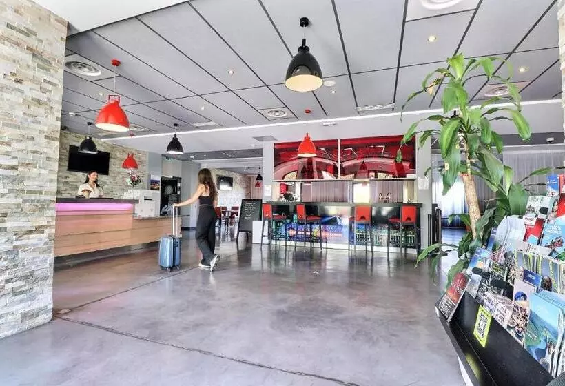 ホテル Hôtel Des Lumières Lyon Meyzieu Arena Stadium