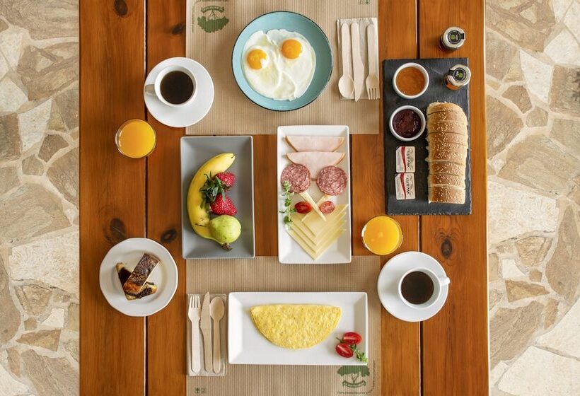 ホテル Kaliviani Traditional