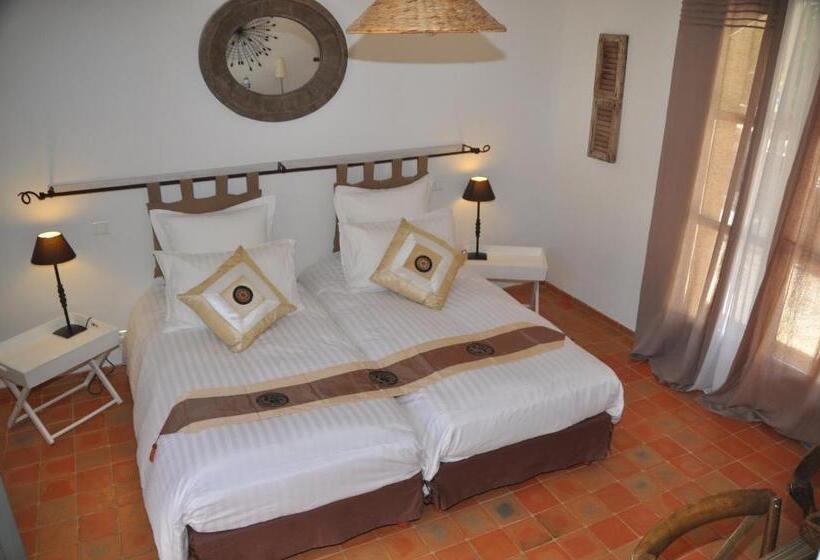 ホテル Le Clos Geraldy   Chambres D Hôtes De Charme, Piscine Et Spa