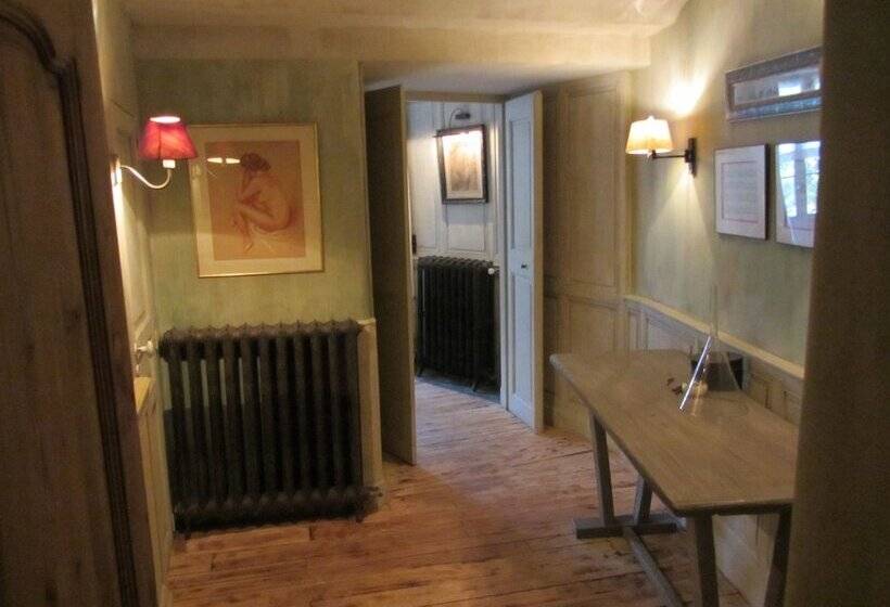 בית מלון כפרי Les Rosées