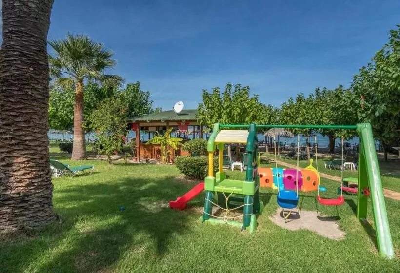 هتل Levantino Studios & Apartments