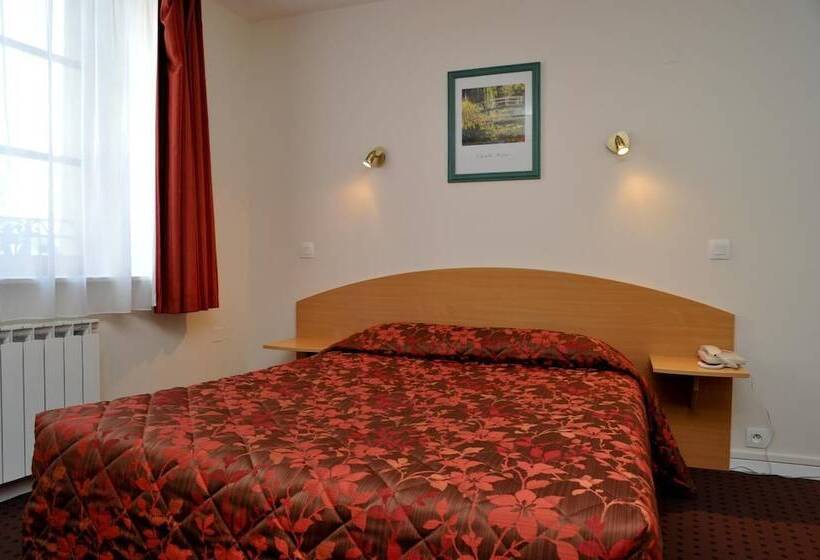 Отель Logis Hôtel Le Val De Vence