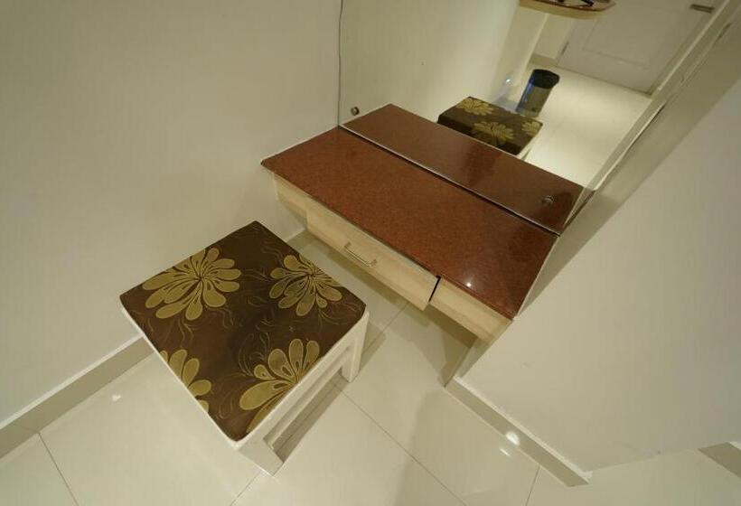 בית מלון כפרי Palmyra Grand Inn