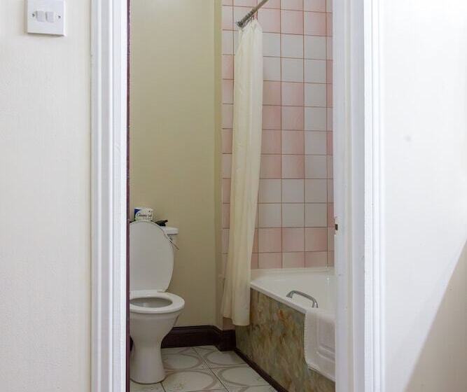 هتل Regency Suites