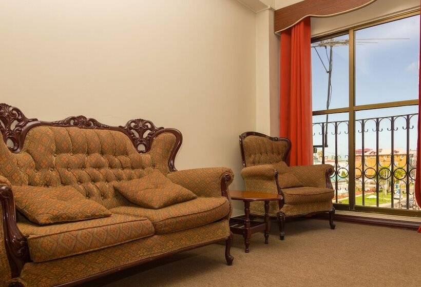 هتل Regency Suites