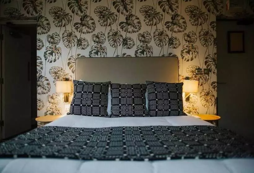 Hotel The Globe