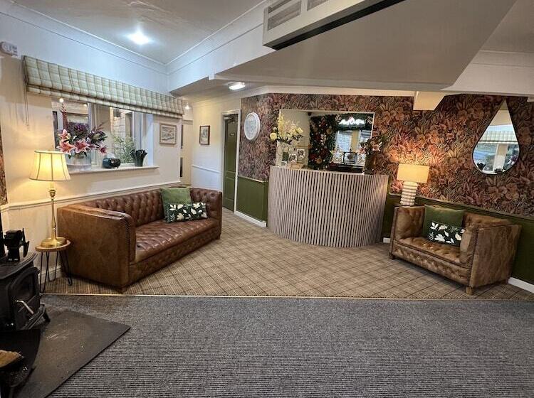 فندق Stone Trough