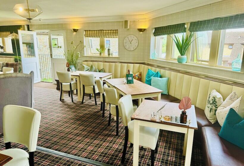 فندق Stone Trough