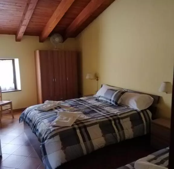 هتل Agriturismo Licensì Del Bresà
