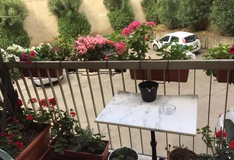 هتل Albergo Cinzia